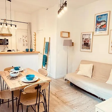 L'escale Gare - Parking, Machine A Laver & Wi-fi Apartment Sainte-Savine